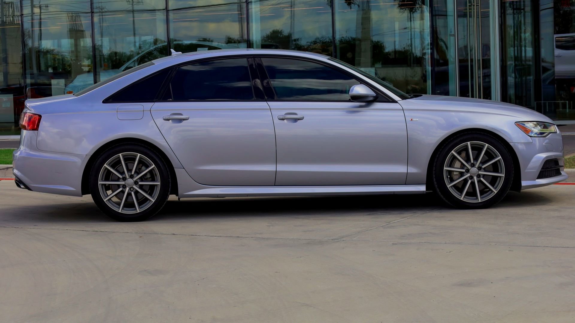 2017 Audi A6 Quattro Premium Plus photo 3