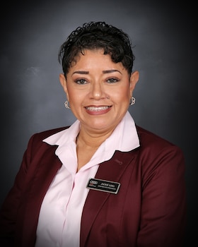 Staff member Jeaqueline Lima from cc7446326c8b