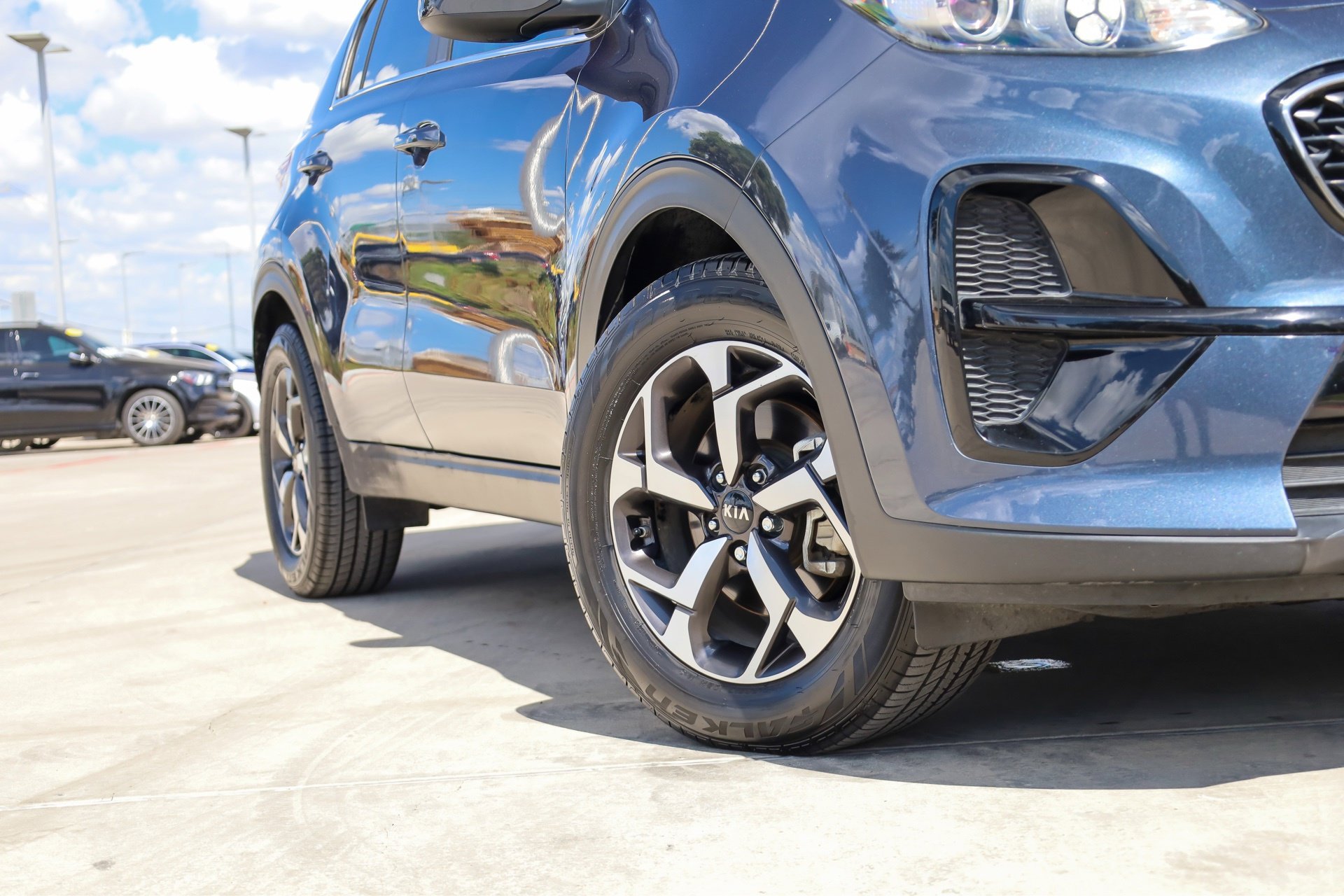 2020 Kia Sportage LX photo 3