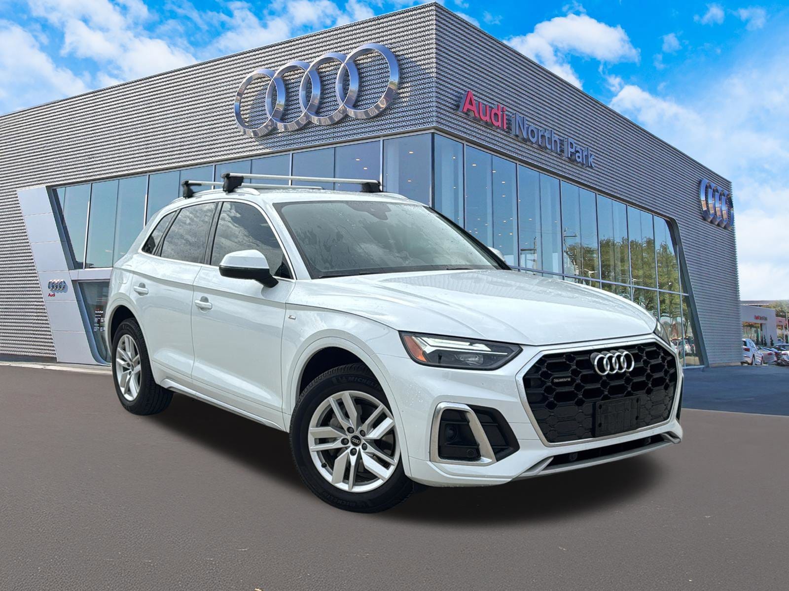 2023 Audi Q5 45 Premium's photo