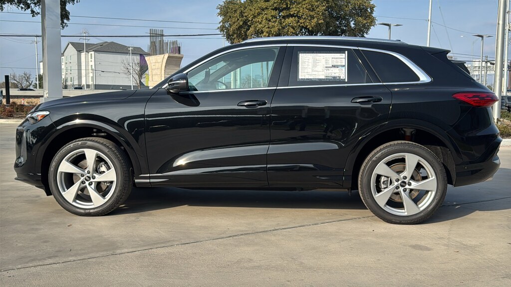 New 2025 Audi Q5 Premium Plus SUV