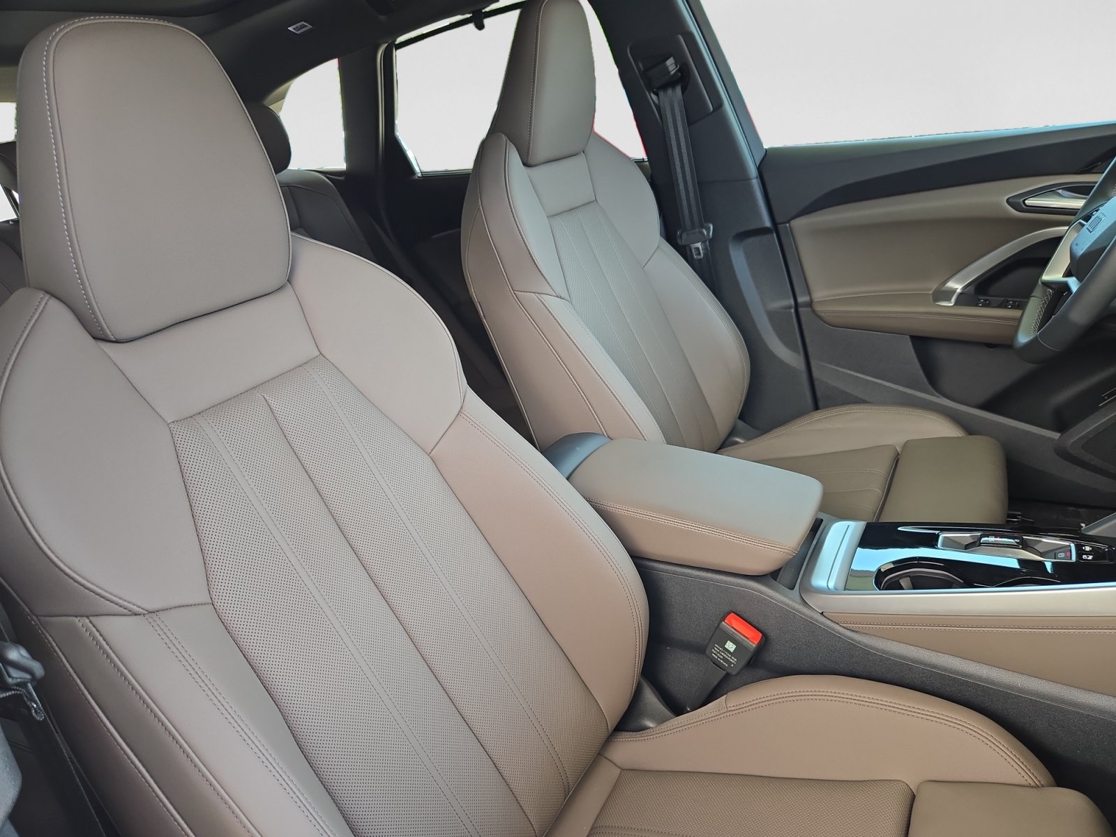 2025 Audi Q5 Prestige - Photo 16