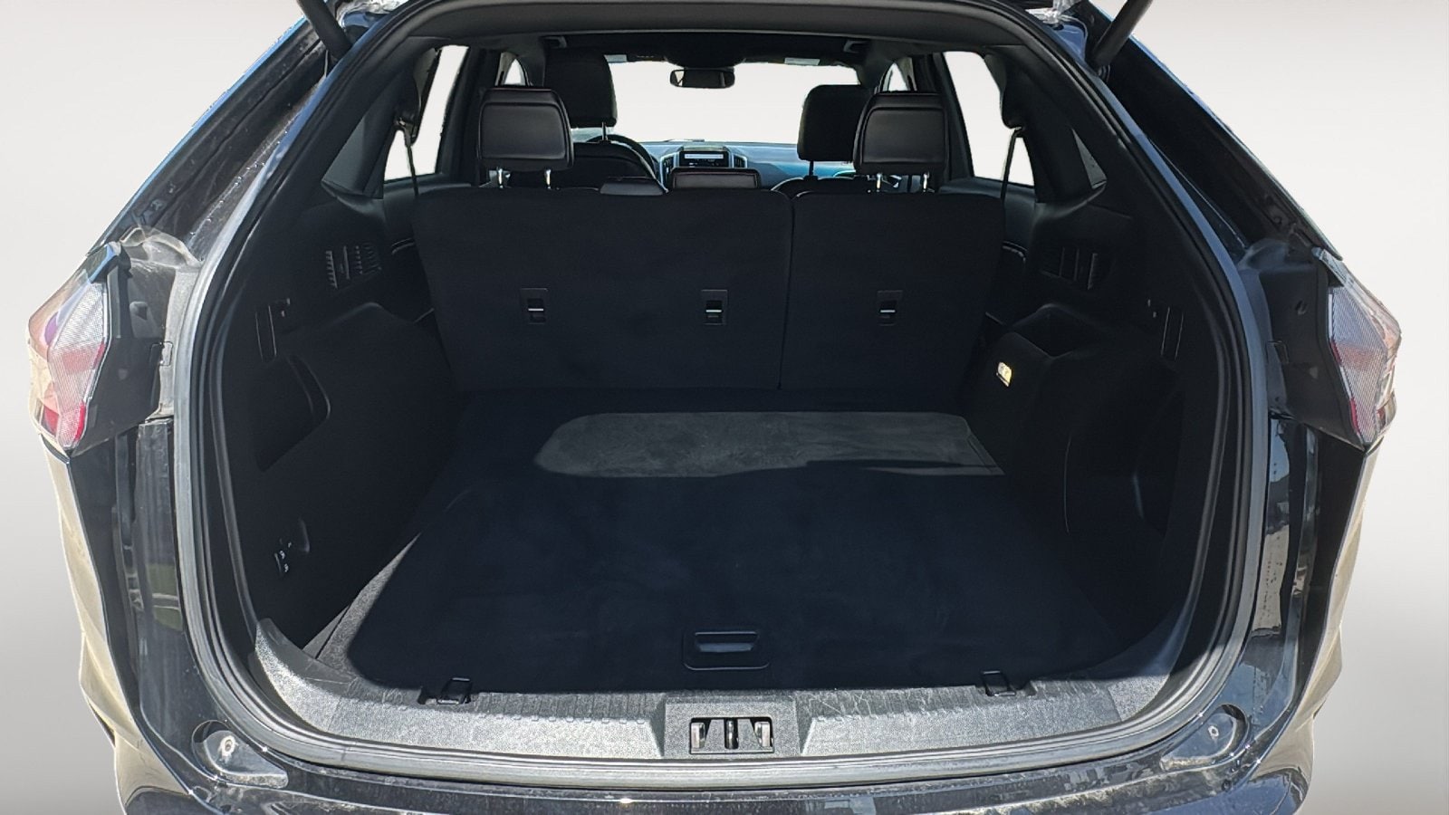 2024 Ford Edge ST-Line - Photo 24