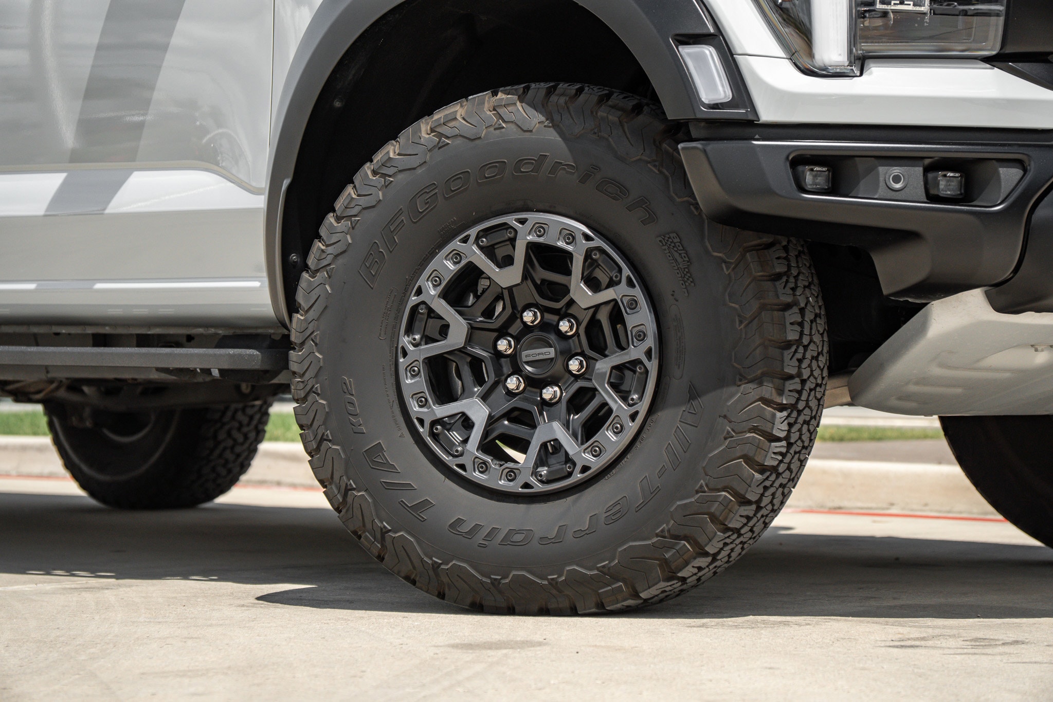 Used 2024 Ford F-150 Raptor with VIN 1FTFW1RJ1RFB24007 for sale in Selma, TX