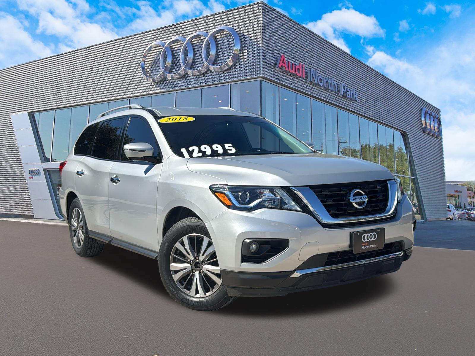 2018 Nissan Pathfinder SL