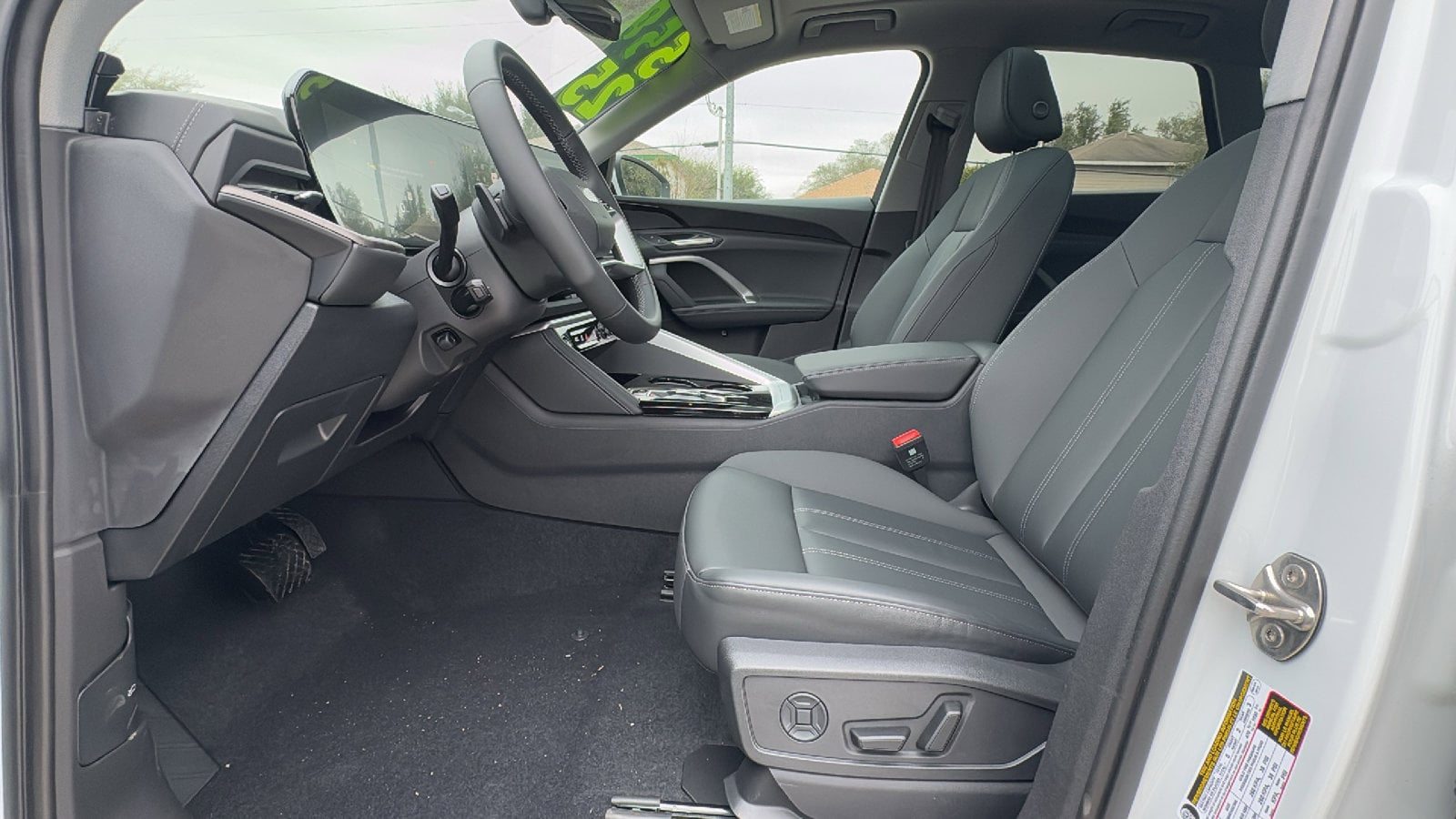 2025 Audi Q5 Premium - Photo 9