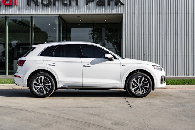 2023 Audi Q5 S line Premium Prestige photo 4