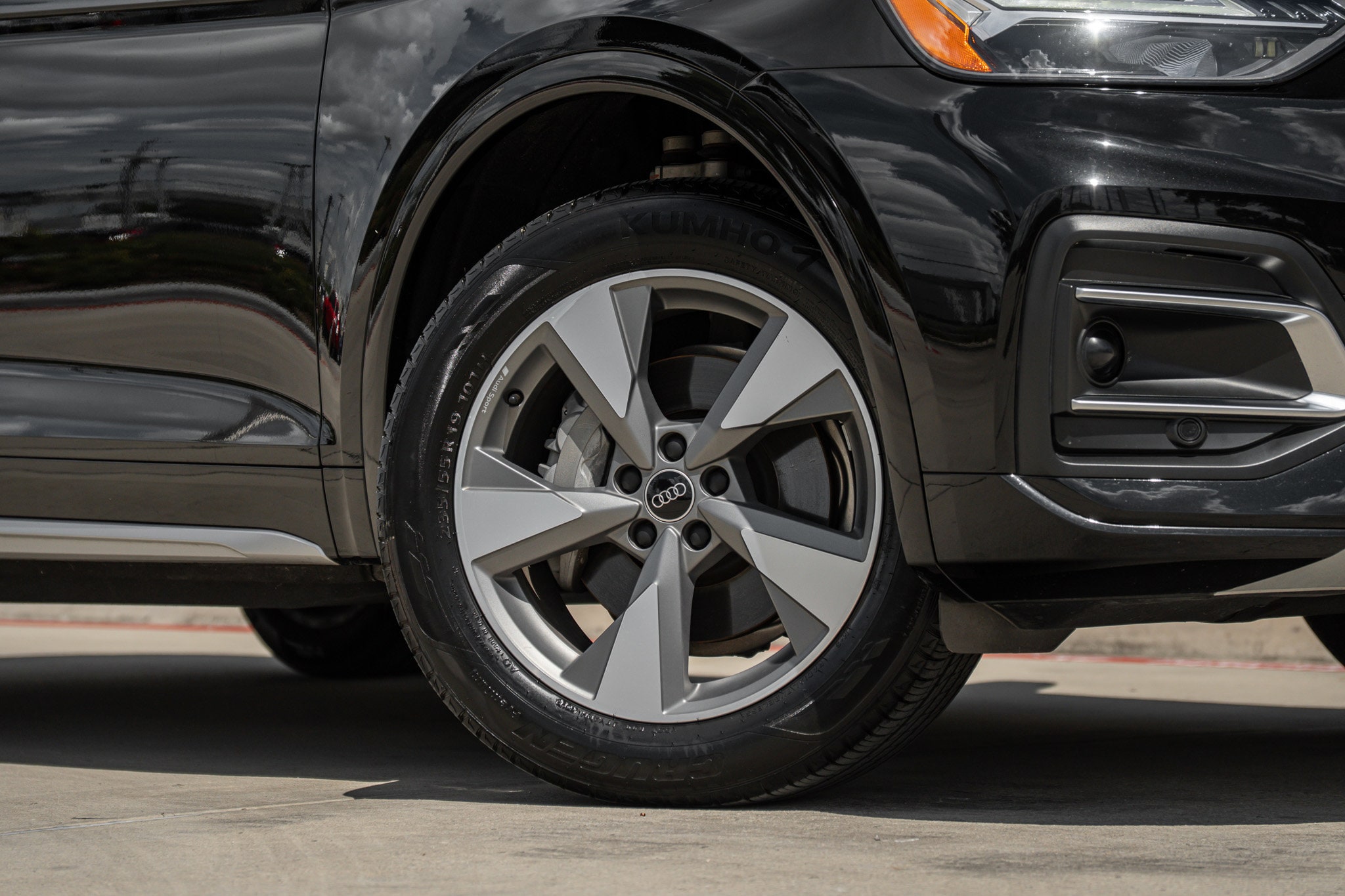 Used 2023 Audi Q5 Premium Plus with VIN WA1BBAFY0P2054719 for sale in Selma, TX