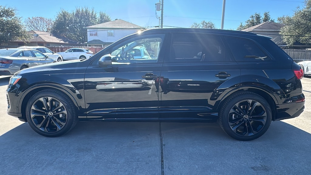 New 2026 Audi Q7 Premium Plus SUV