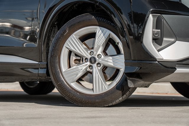 Used 2024 Audi Q4 e-tron Prestige with VIN WA1MUBFZ6RP045563 for sale in Selma, TX