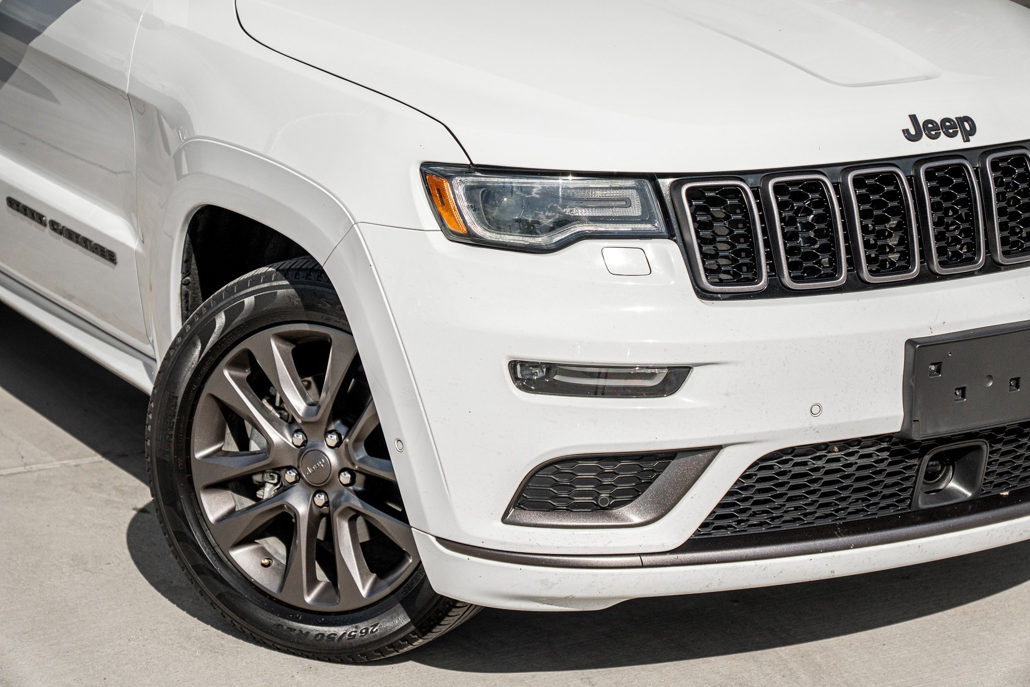 2019 Jeep Grand Cherokee High Altitude photo 2