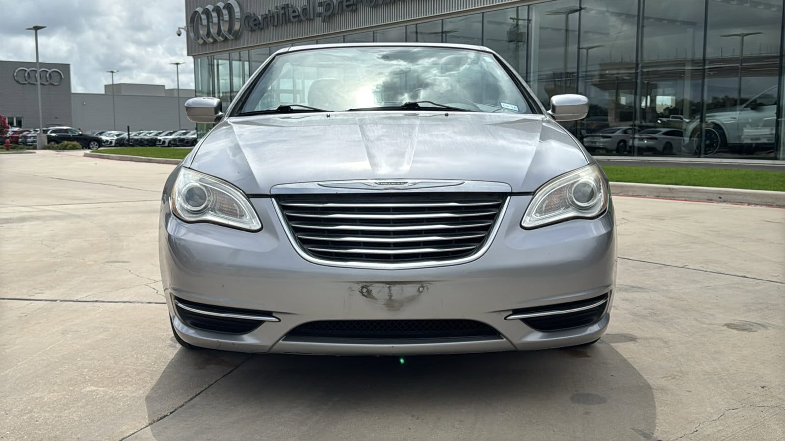 Used 2013 Chrysler 200 Touring with VIN 1C3BCBEB4DN511360 for sale in Selma, TX