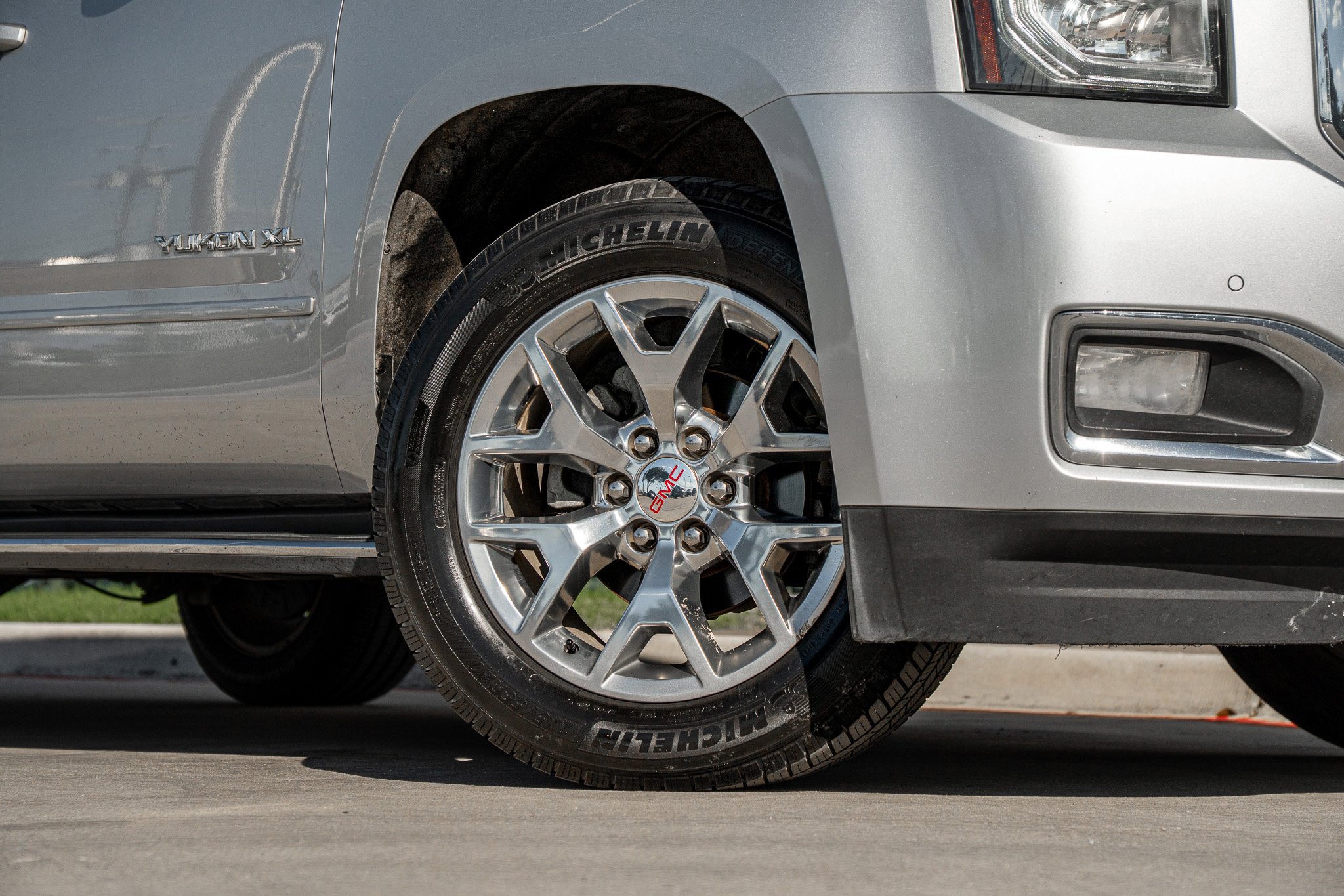 2017 Gmc Yukon XL SLT photo 2