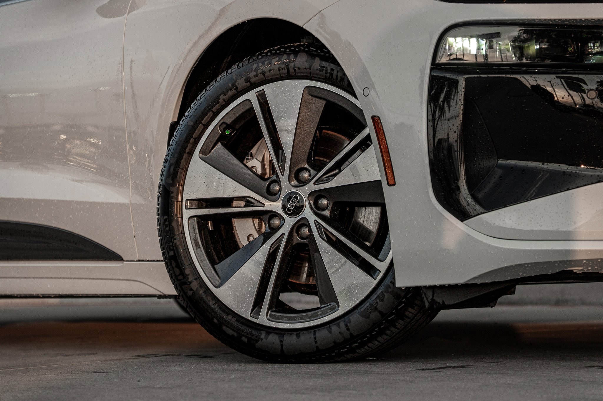 Certified 2025 Audi A6 Sportback e-tron Premium Plus with VIN WAU2CAGH0SA015819 for sale in Selma, TX