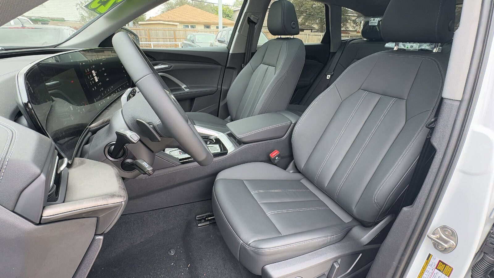 2025 Audi Q5 Premium - Photo 14