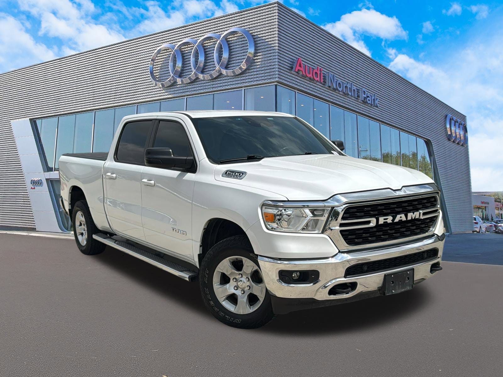 2022 RAM 1500 Big Horn/Lone Star 4x4 Crew Cab 6'4's photo