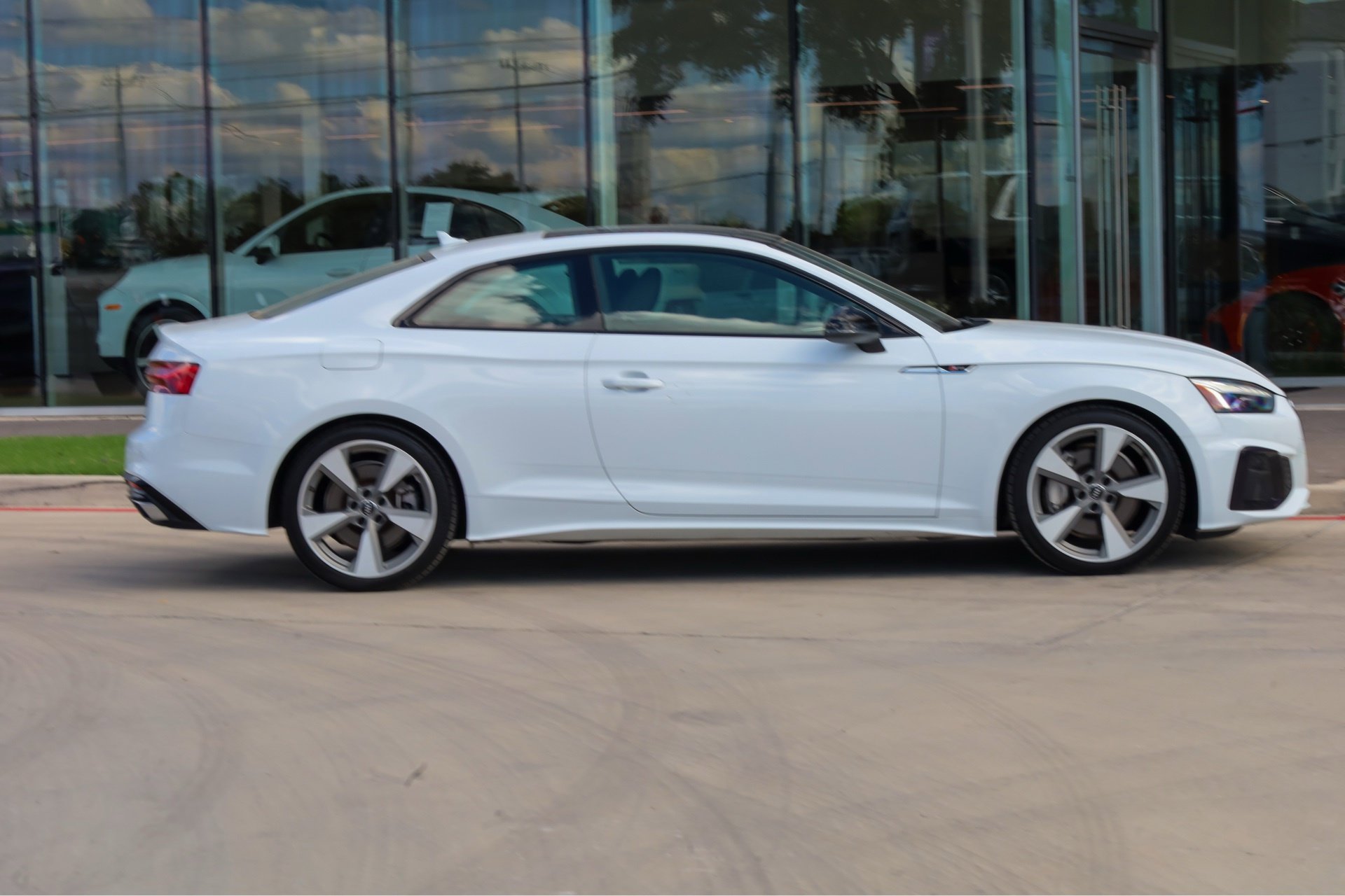 2020 Audi A5 Quattro Premium Plus photo 3