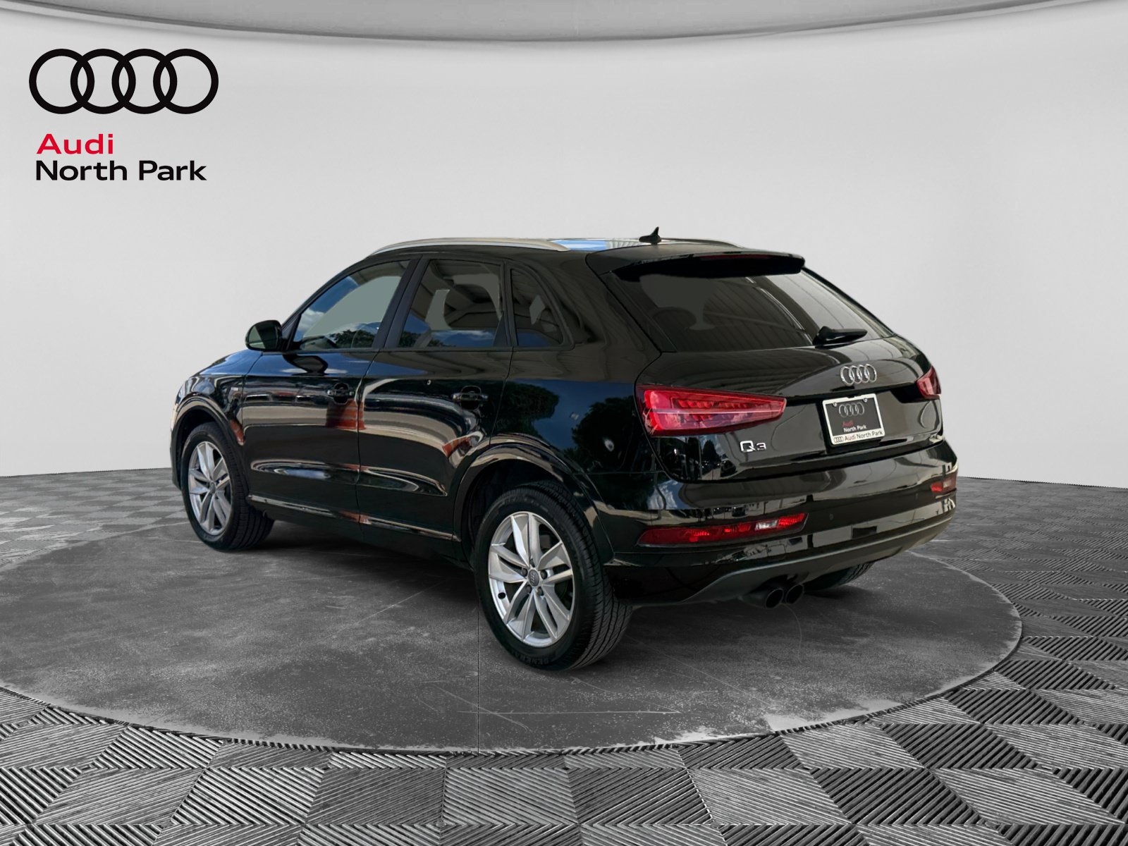 Used 2018 Audi Q3 Premium with VIN WA1BCCFSXJR015526 for sale in Selma, TX