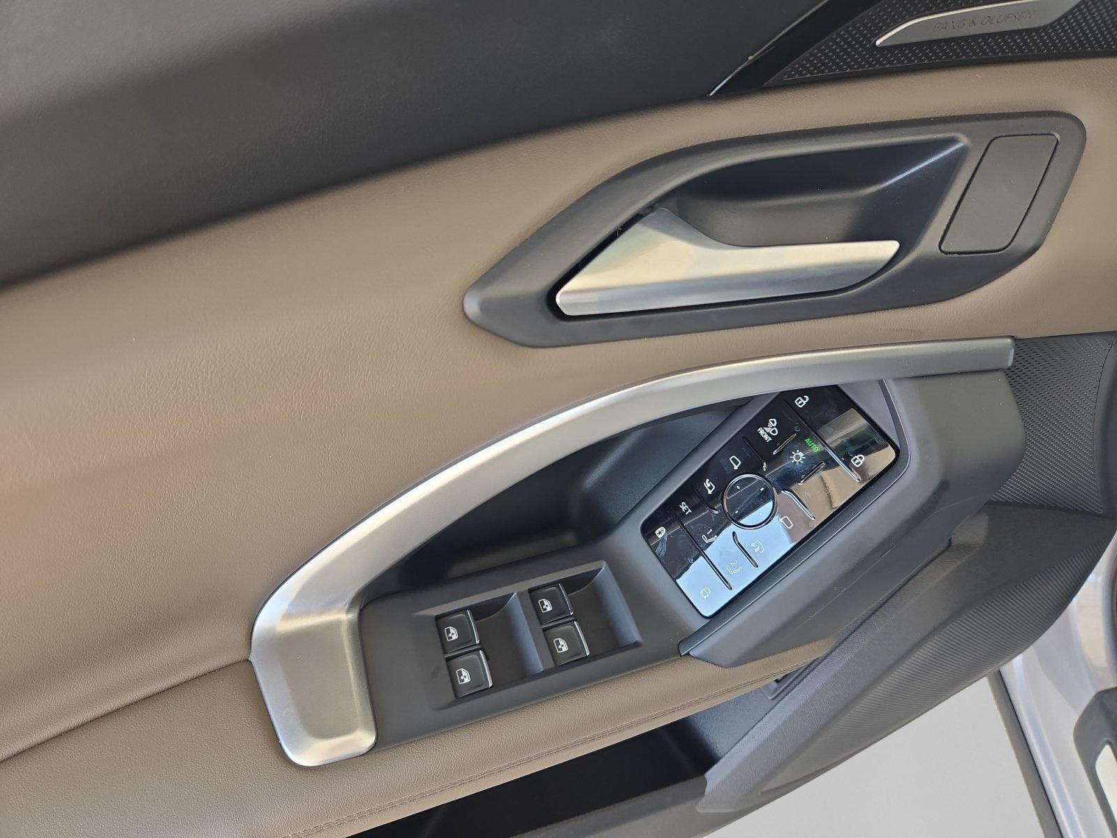 2025 Audi Q5 Prestige - Photo 11