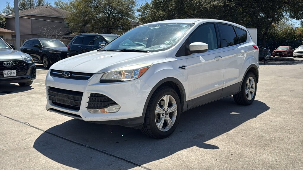 Used 2014 Ford Escape SE SUV