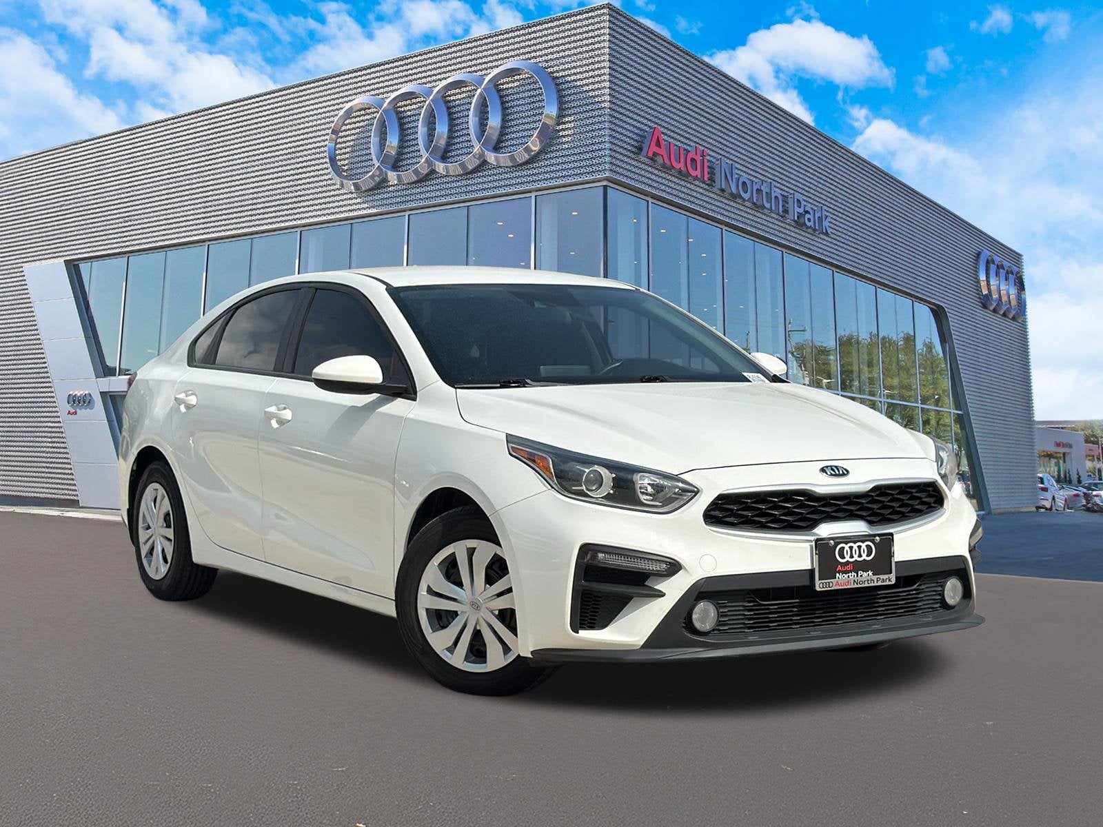 2020 Kia Forte FE's photo