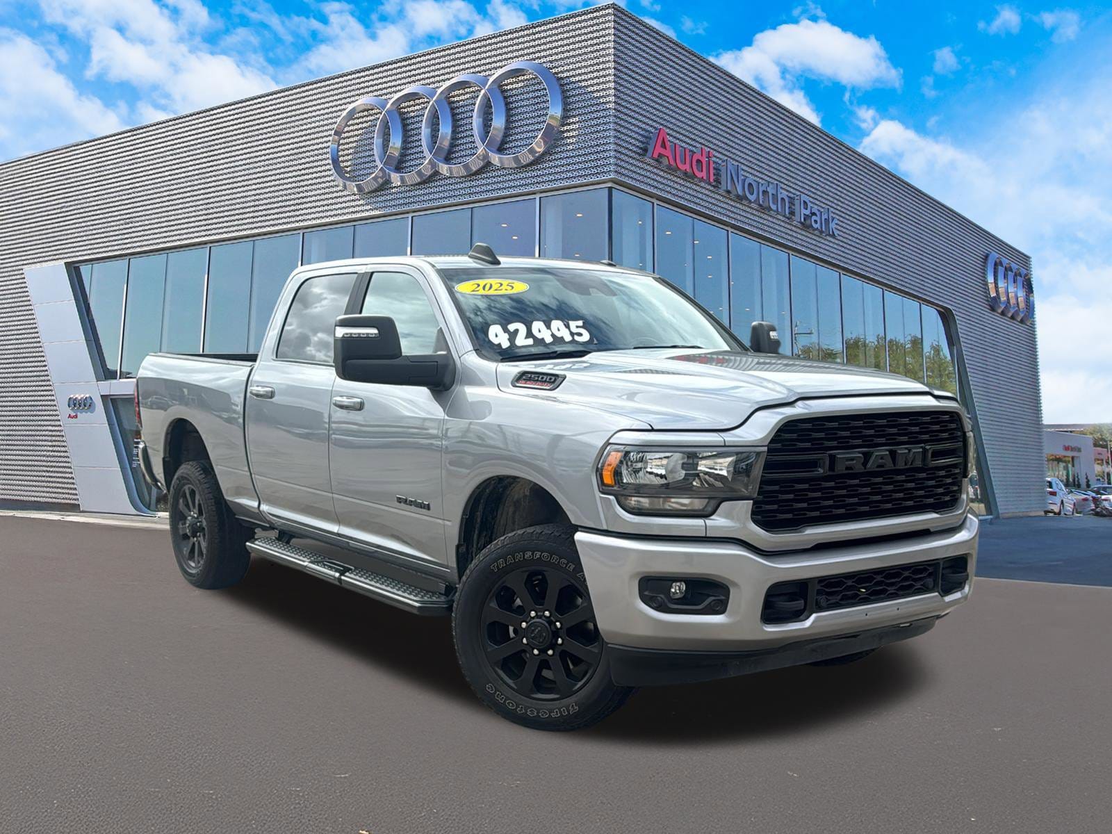 2024 RAM 2500 Big Horn 4X4 Crew Cab SWB's photo