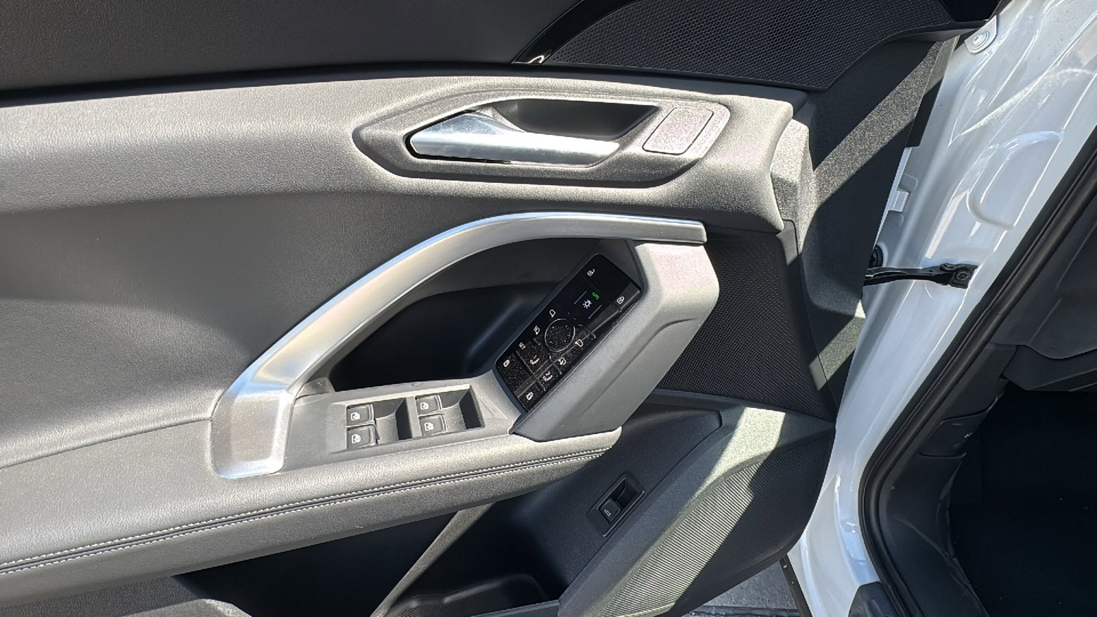 2025 Audi Q5 Premium - Photo 13