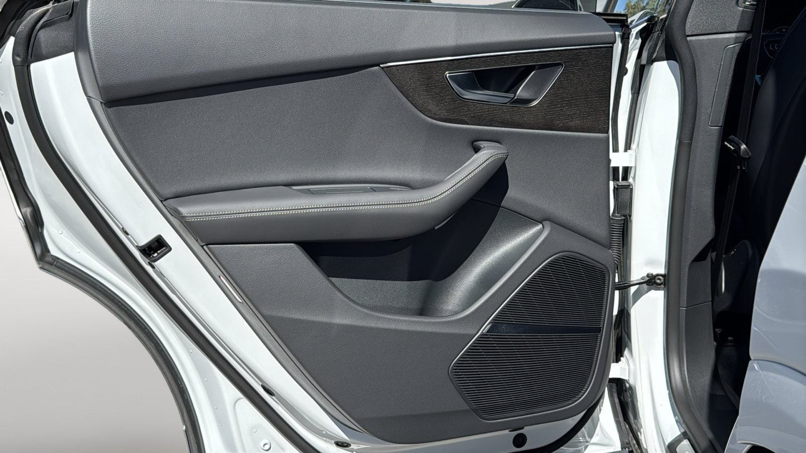 2026 Audi Q8 Premium Plus - Photo 16