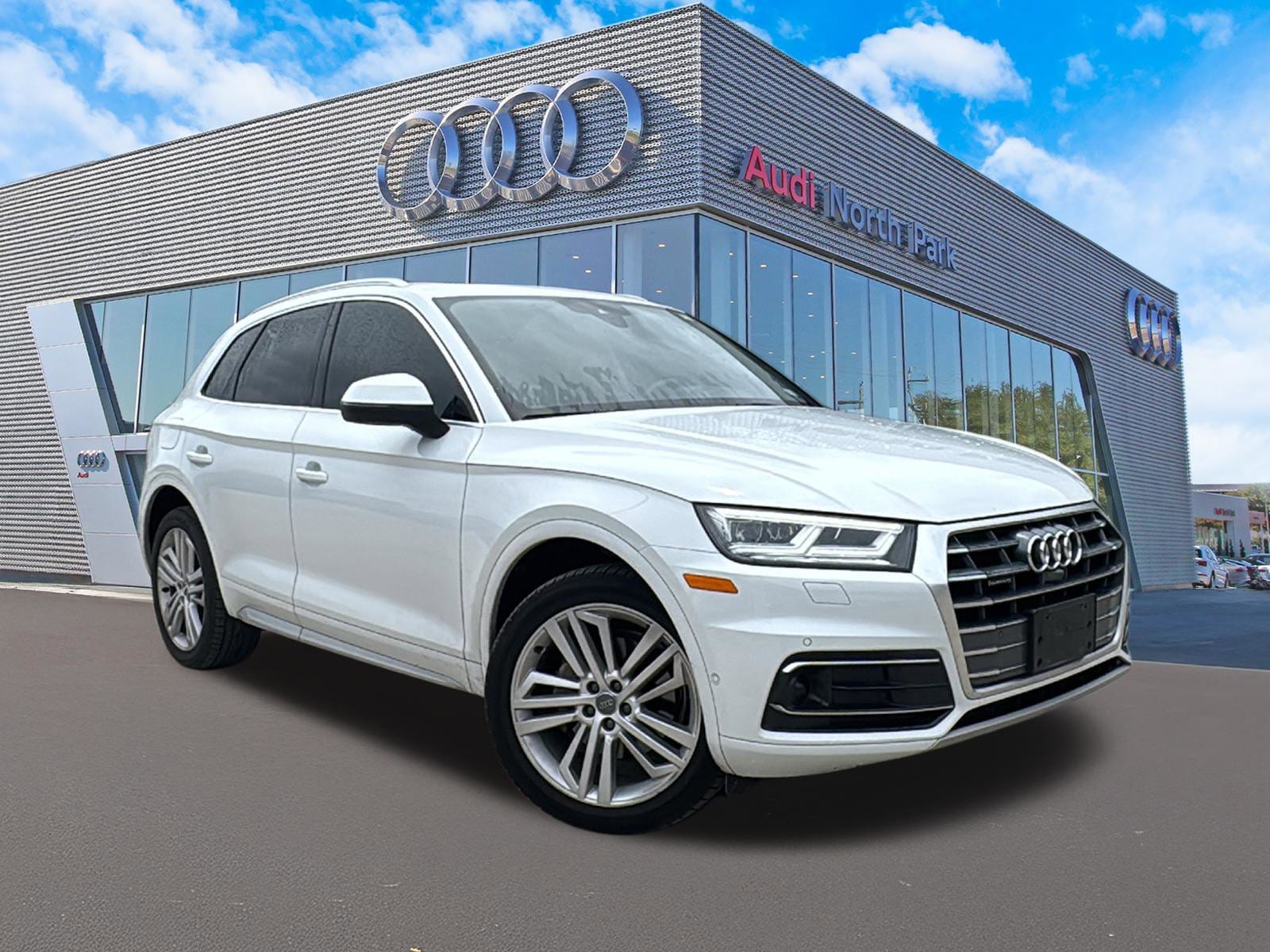 2019 Audi Q5 2.0T quattro S tronic Prestige's photo