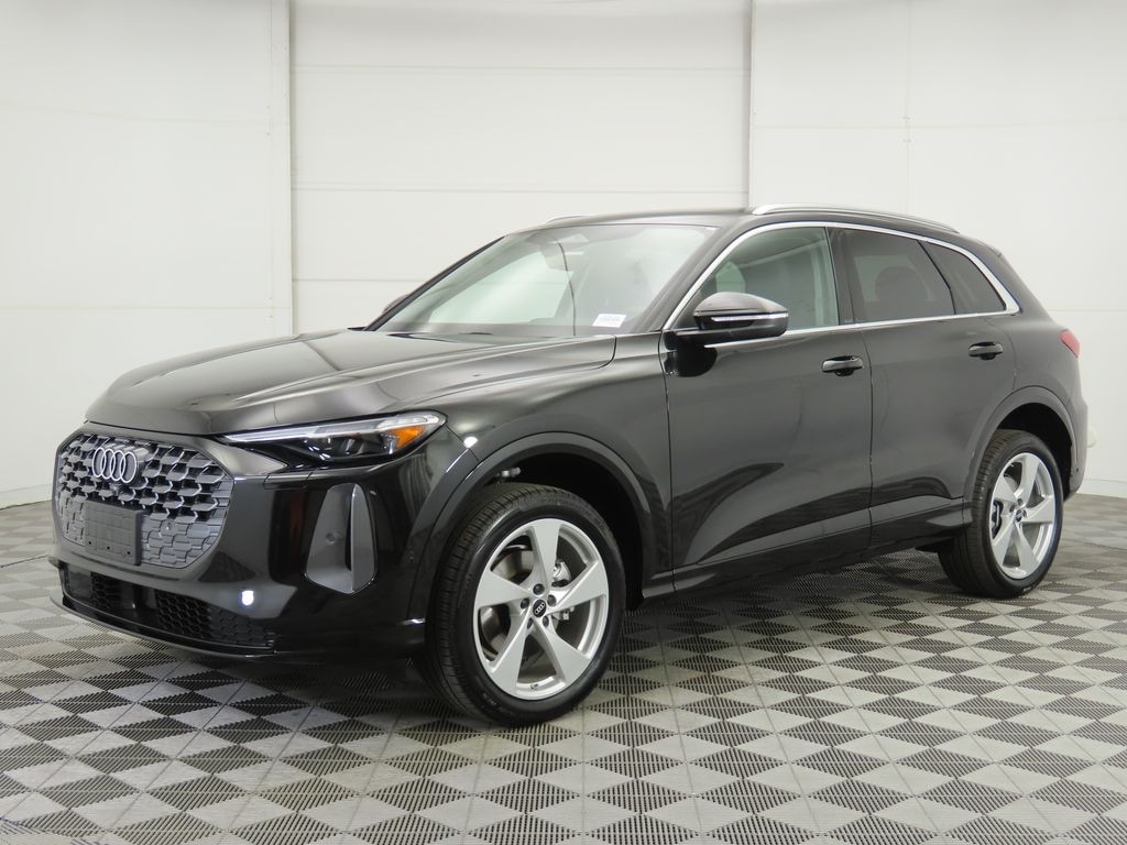 New 2025 Audi Q5 2.0T Premium SUV