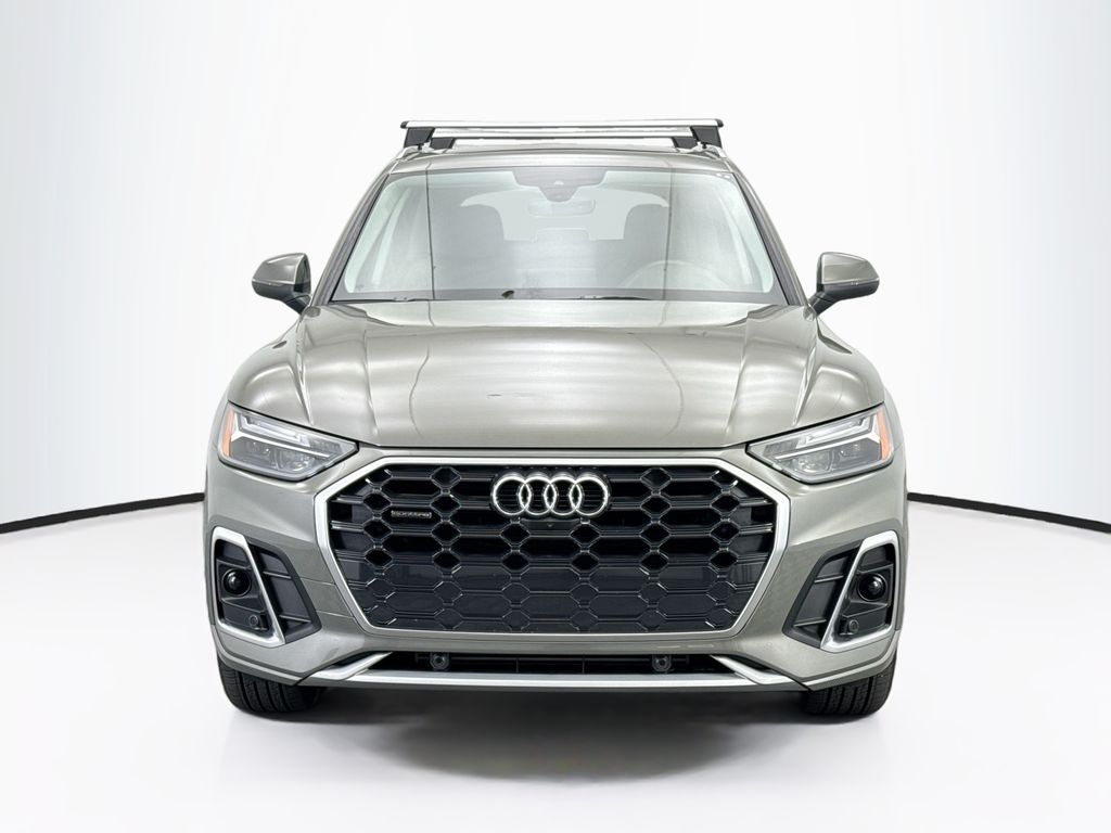 2025 Audi Q5 45 S line Premium Plus photo 2