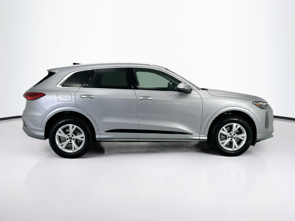 New 2026 Audi Q5 Premium SUV