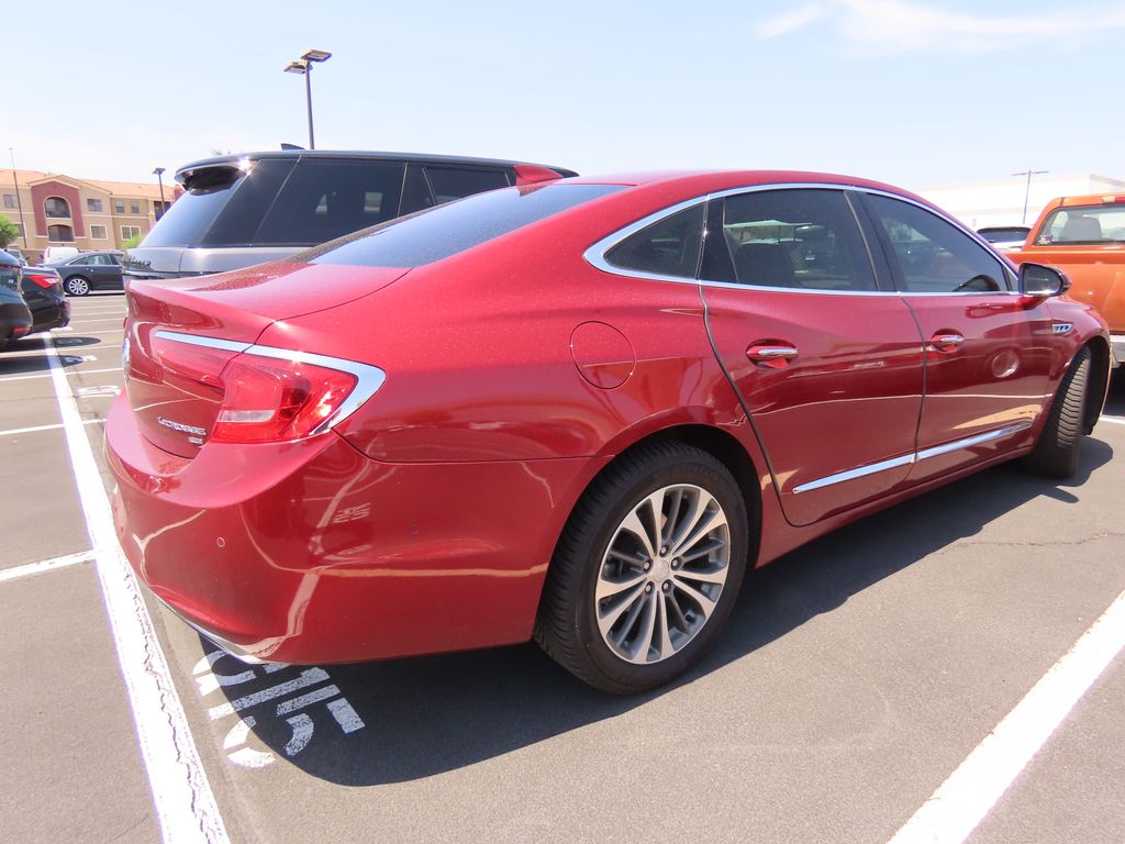 2018 Buick LaCrosse Premium I photo 3