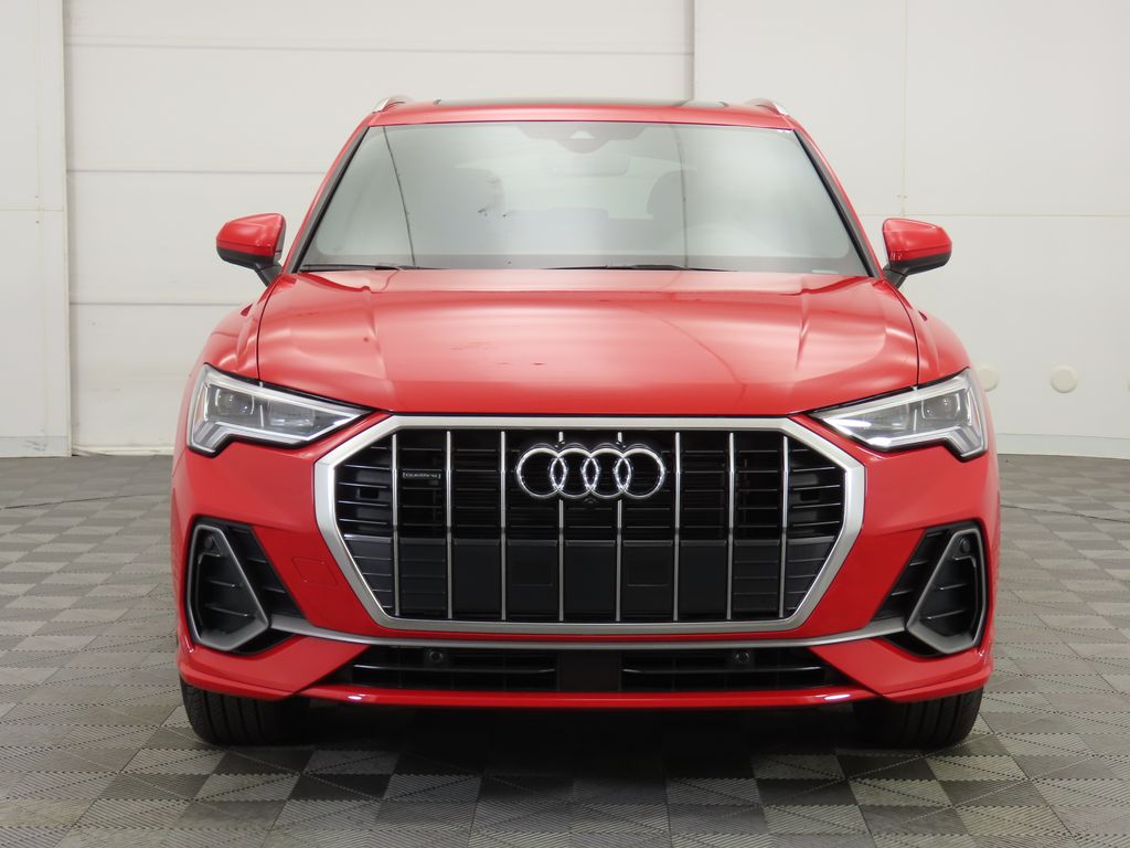 2025 Audi Q3 45 TFSI S line Premium photo 2