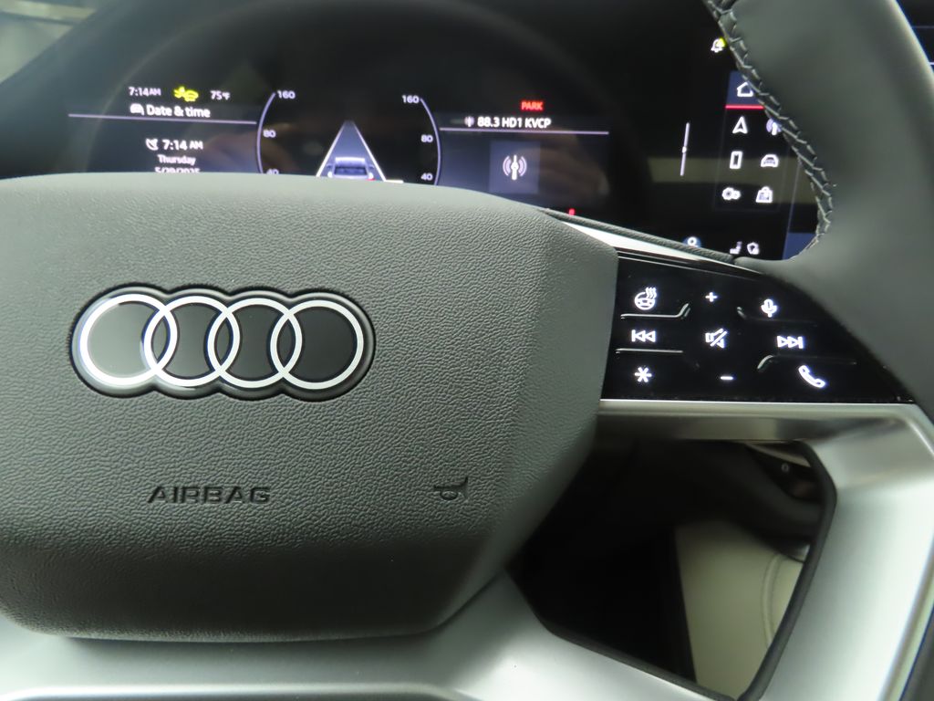2025 Audi Q5 Premium Plus - Photo 13