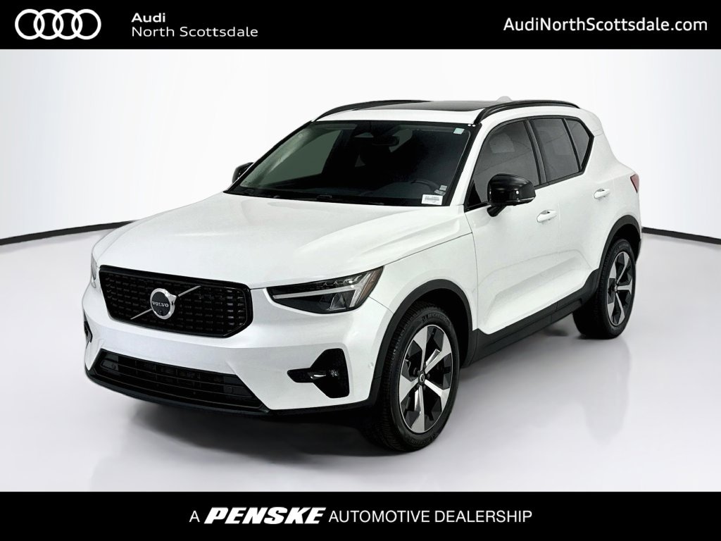 Used 2023 Volvo XC40 B5 Plus Dark Theme SUV