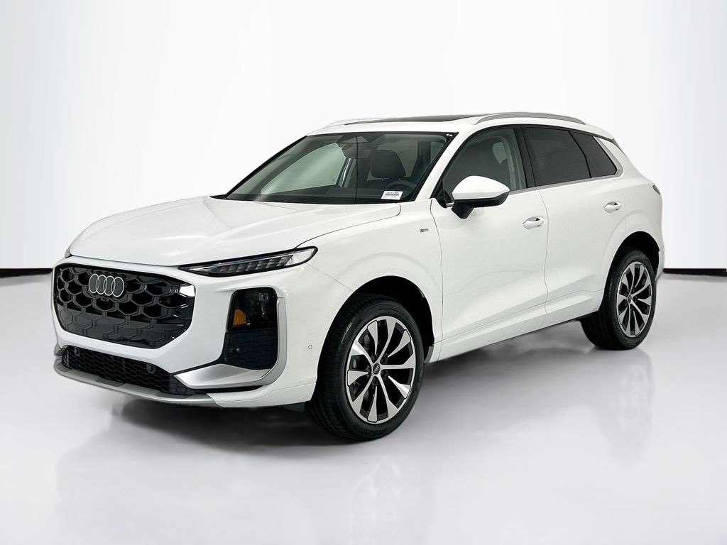 2026 Audi Q3 S line quattro's photo