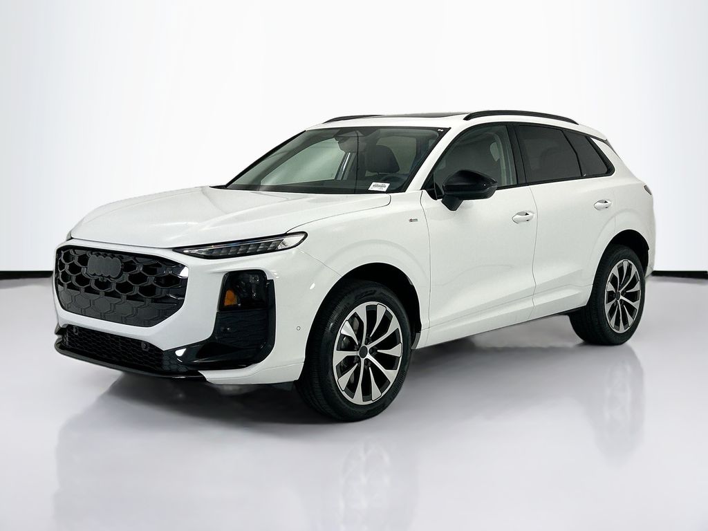 2026 Audi Q3 S line quattro's photo
