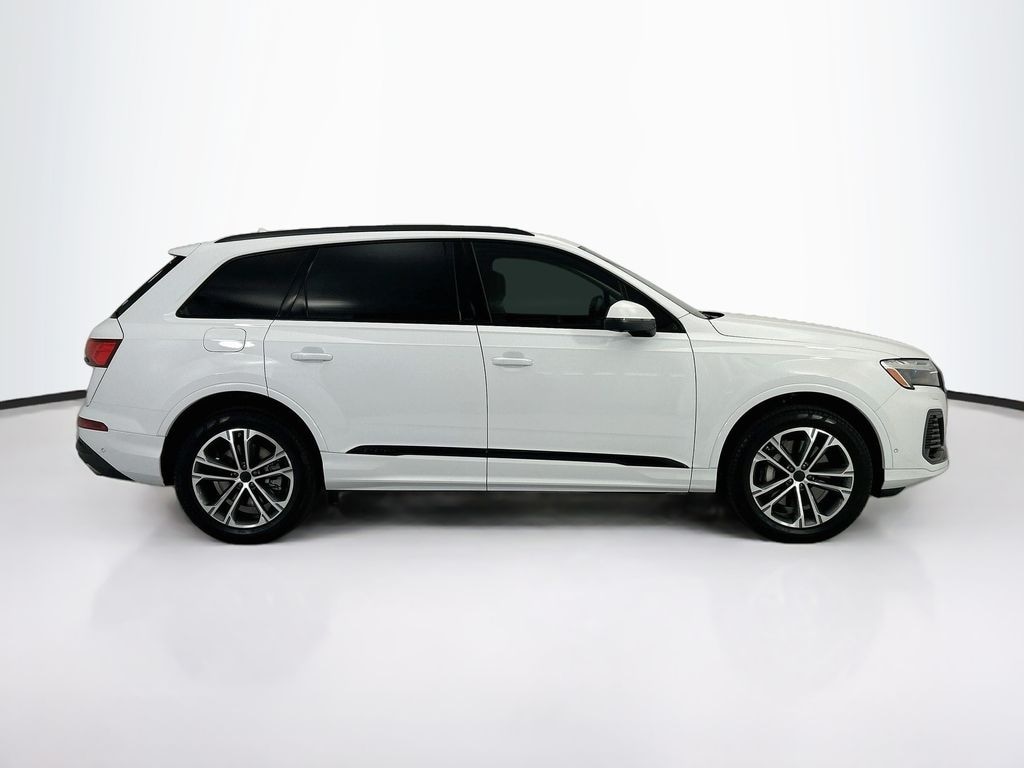 New 2026 Audi Q7 Premium Plus SUV