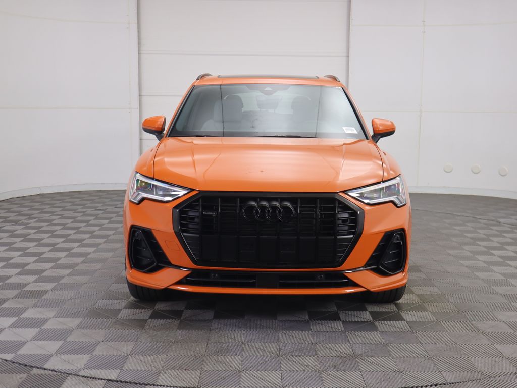 2025 Audi Q3 45 TFSI S line Premium photo 2