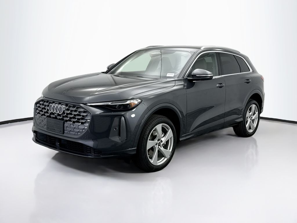 2025 Audi New Q5 Premium Plus's photo