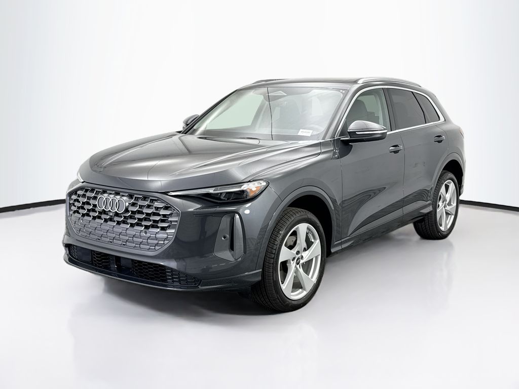 2025 Audi New Q5 Premium Plus's photo