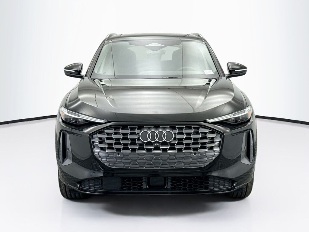 New 2025 Audi Q5 2.0T Premium SUV