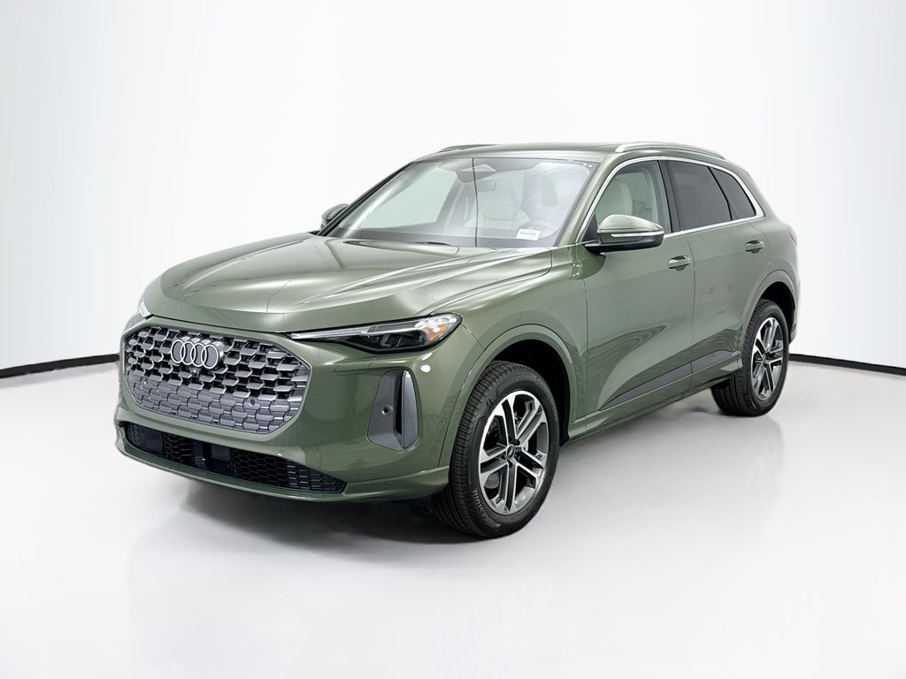 2025 Audi New Q5 Premium Plus's photo