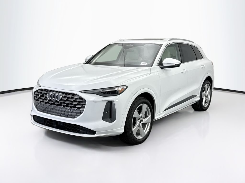 2025 Audi New Q5 Prestige's photo