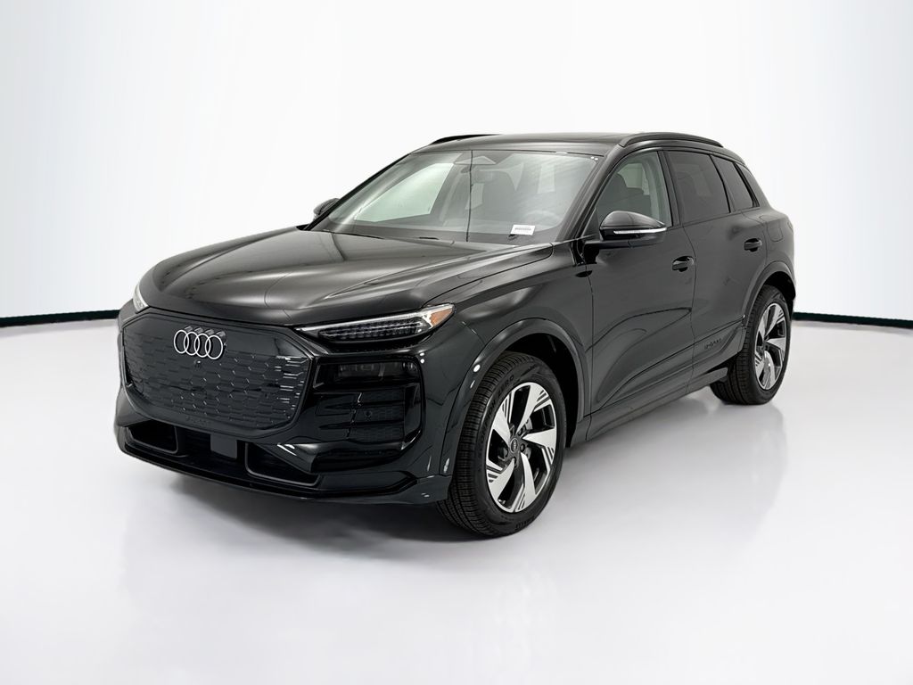 2025 Audi Q6 e-tron Premium Plus quattro's photo