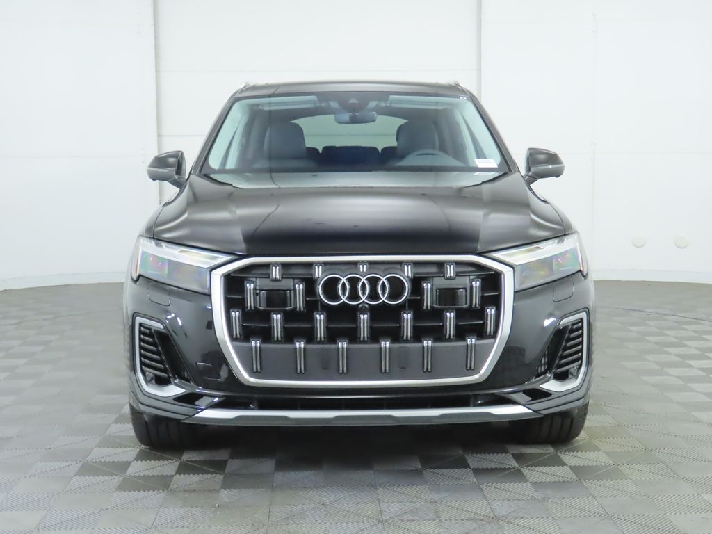 2025 Audi Q7 55 Premium Plus photo 2