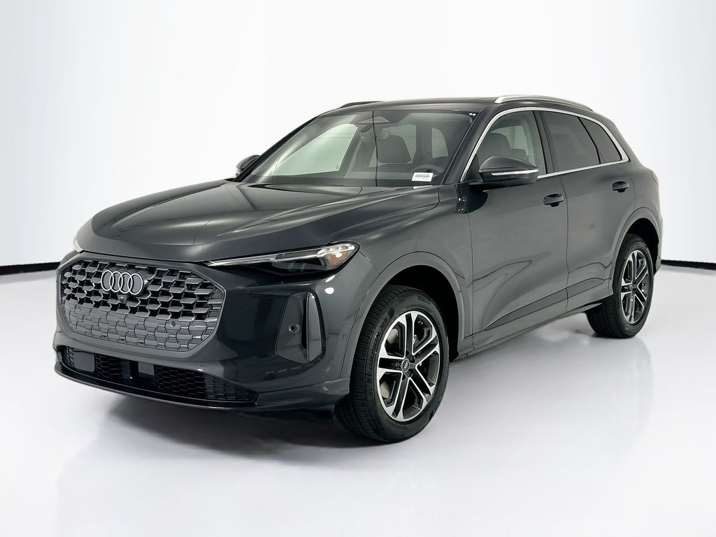 2026 Audi Q5 Premium Plus quattro's photo