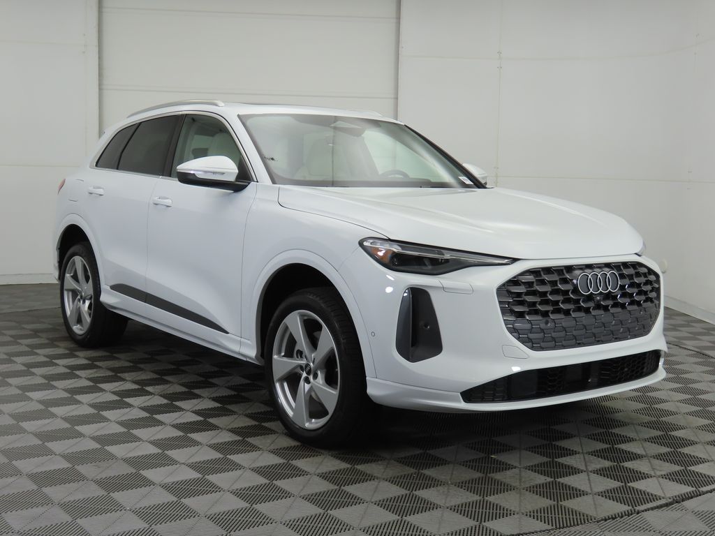 2025 Audi Q5 Prestige TFSI photo 3