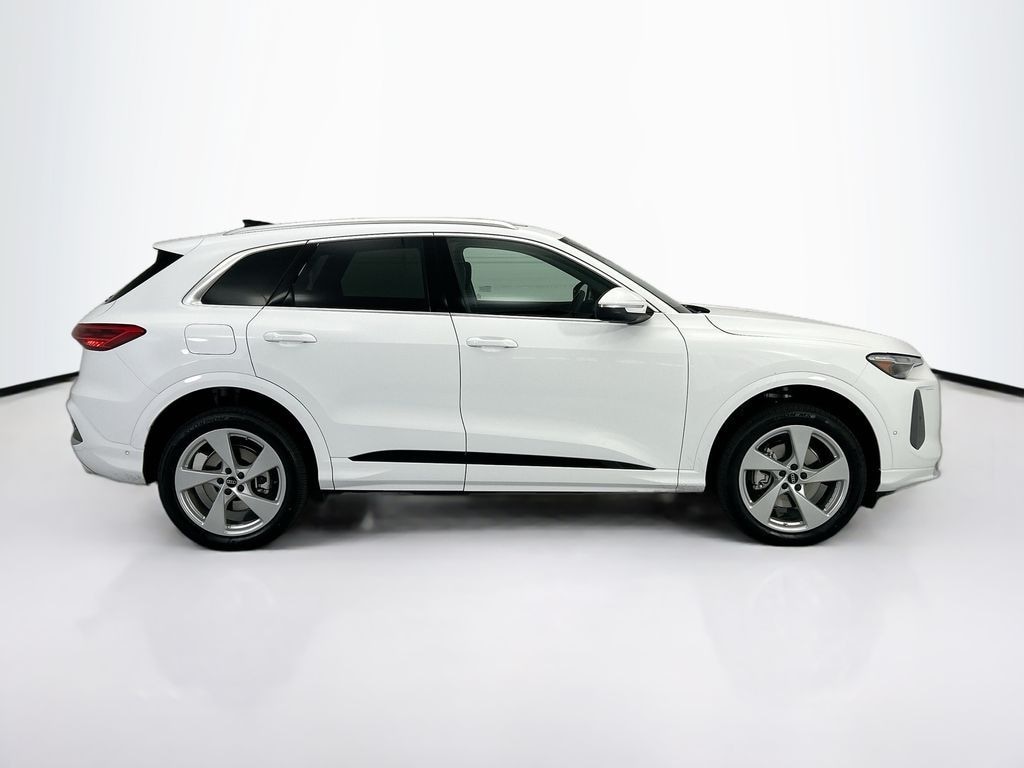 New 2026 Audi Q5 Premium Plus SUV